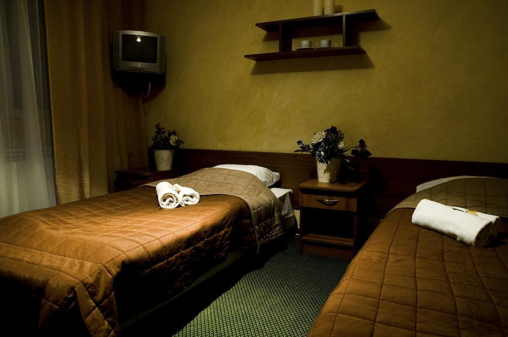 Hotel Silesia Międzybrodzie Bialskie Zimmer foto
